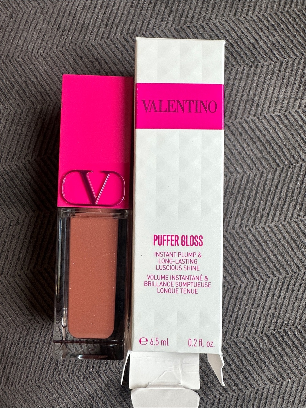 Valentino Puffer Gloss Lip Gloss -122A